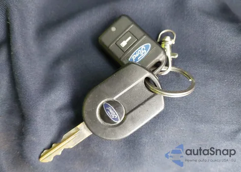 2010 Ford Expedition Limited z USA, uszkodzony, nr VIN 1FMJU2A56AEB70622